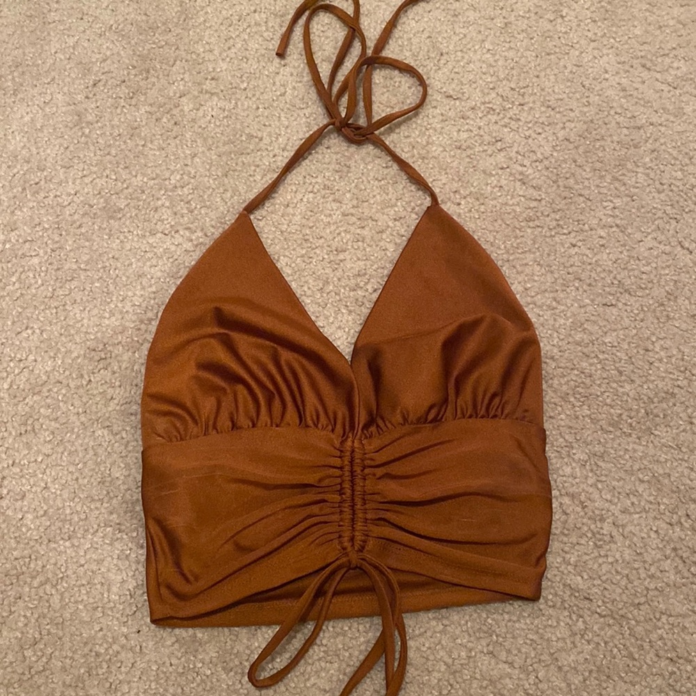 women’s crop top halter